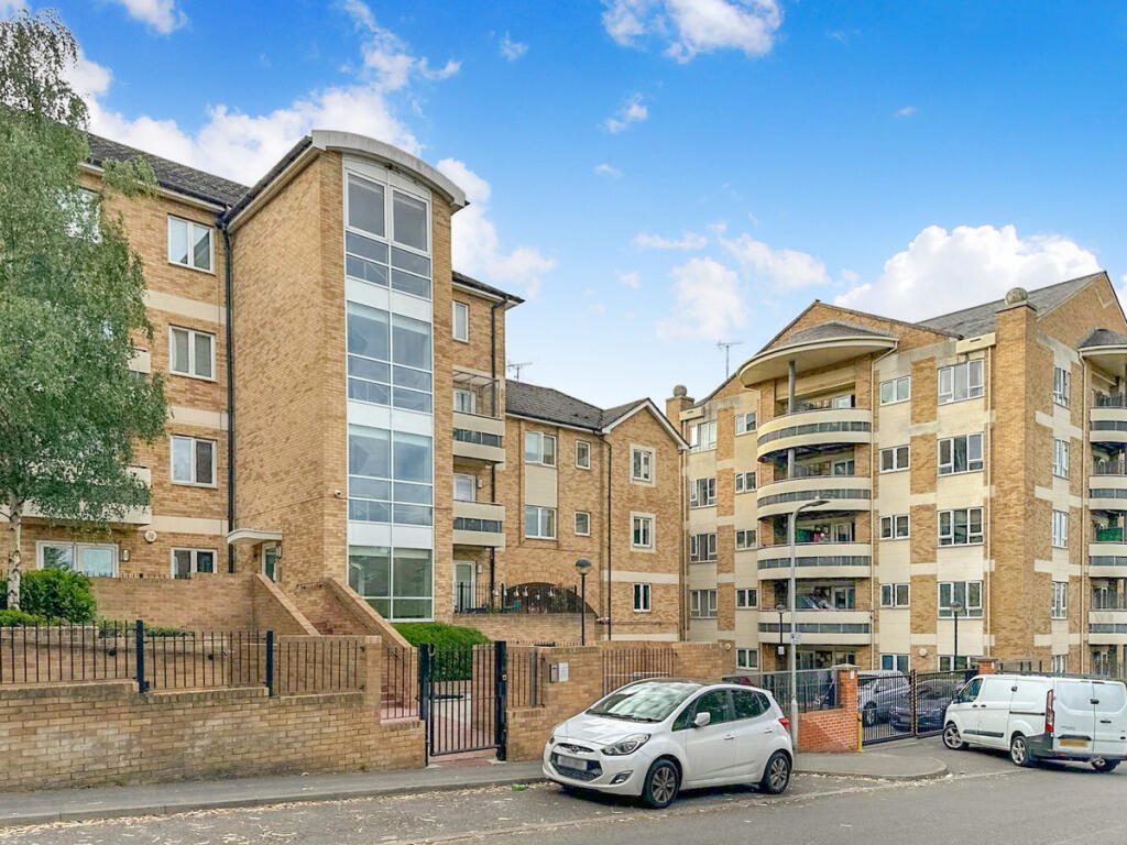 Property main image