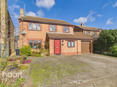 Property on Elizabeth Court, CB6 2QW