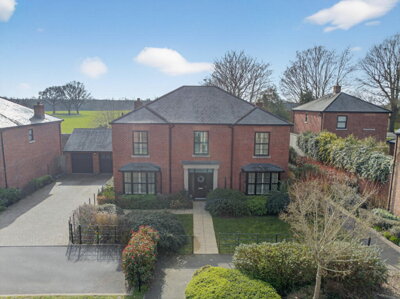 Property on Warre Close, CV23 0FU