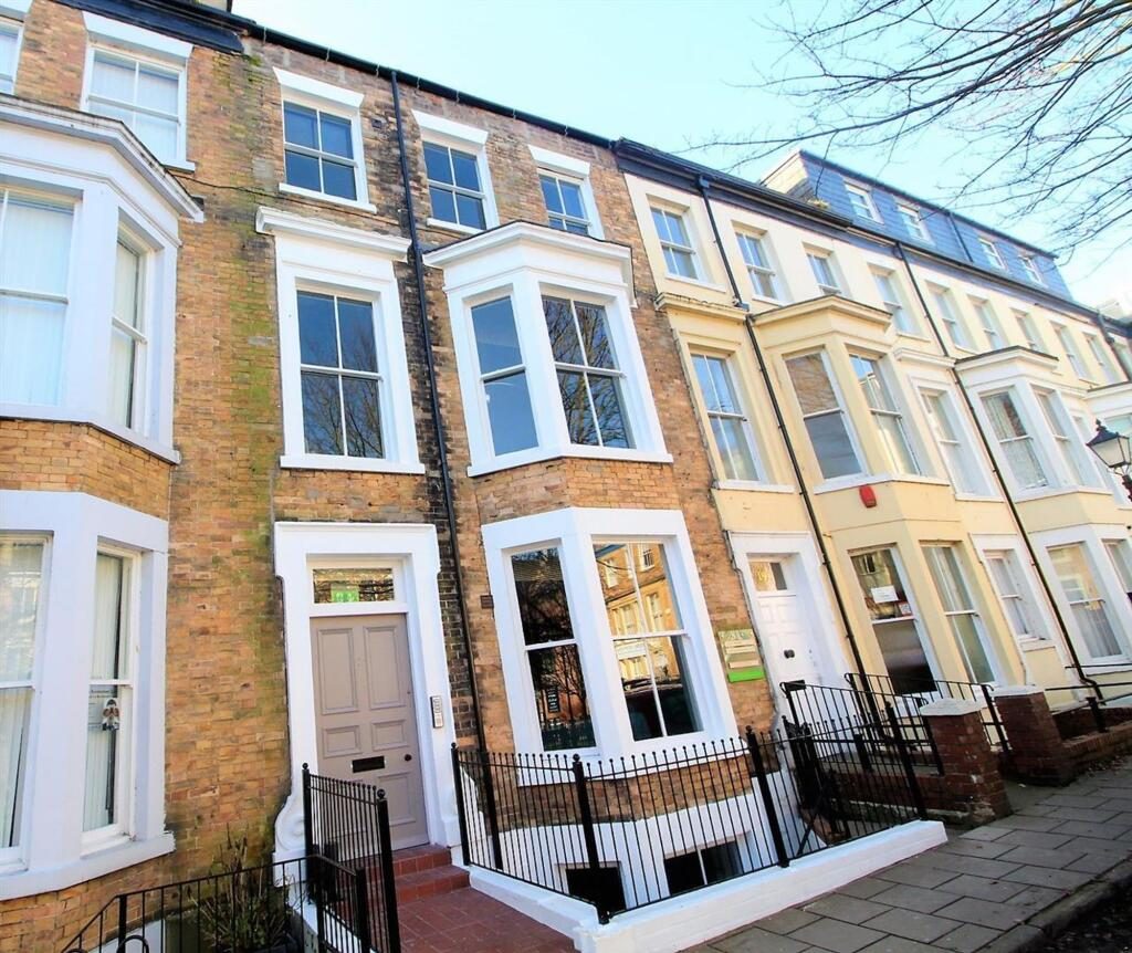 Property main image