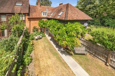 Property on Old Hayward Bottom, RG17 0QB