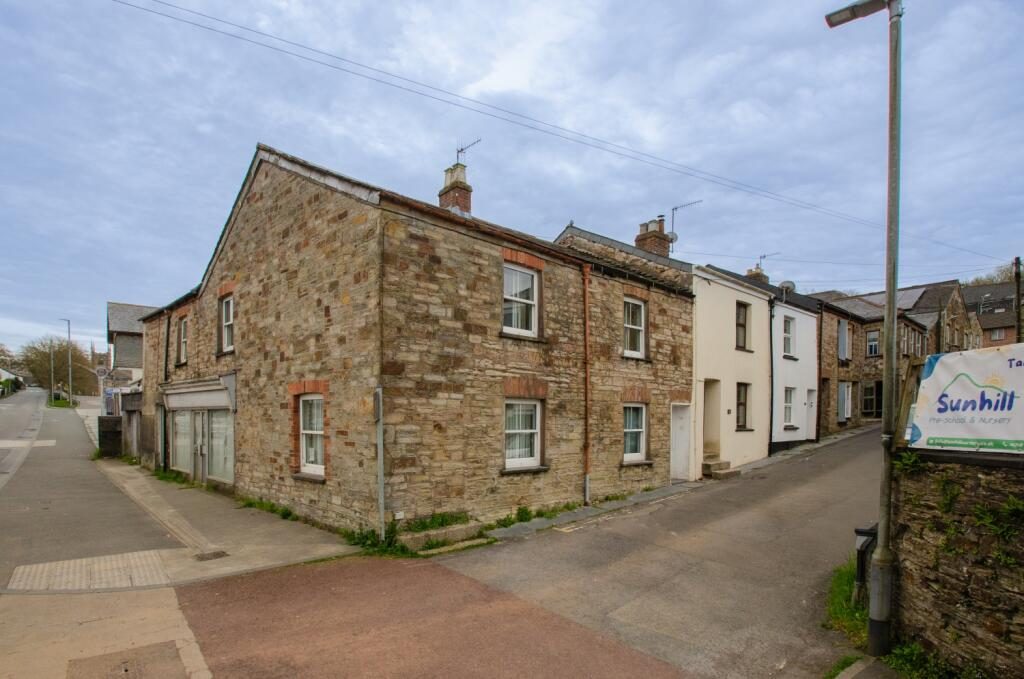 Terraced House