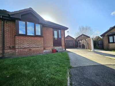 Property on Lavender Close, DN12 2NY