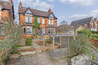 Property on Ashgate Road, S40 4AG