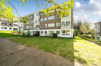 Property on Bartlemas Close, OX4 2BA