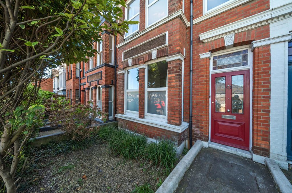Terraced House