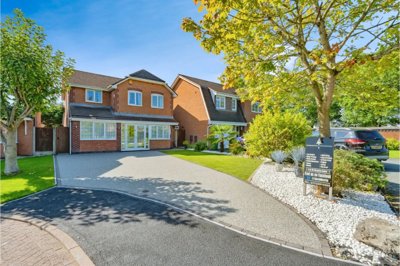 Property on Dovecote Green, WA5 7XH