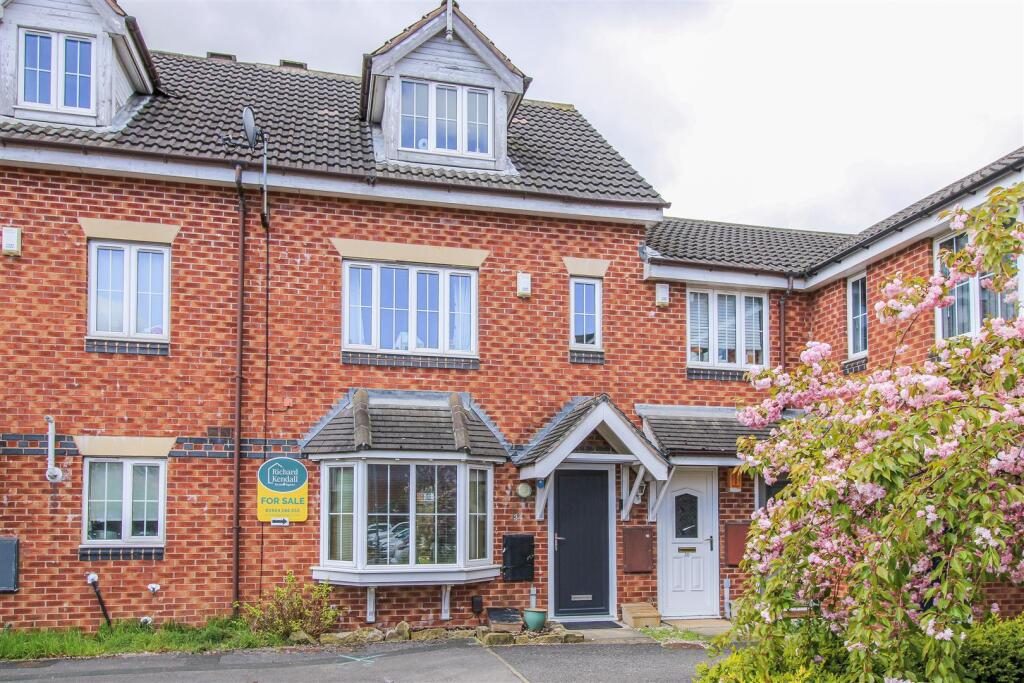 Terraced House