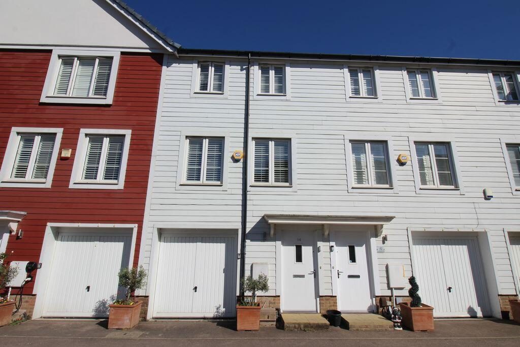 Terraced House
