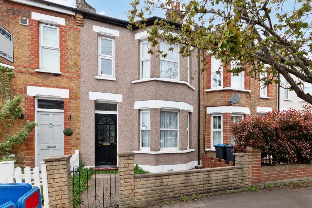 Terraced House