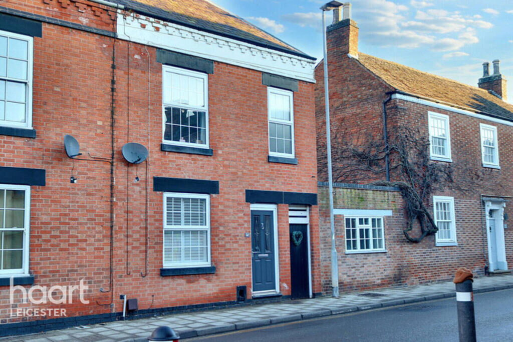 Terraced House