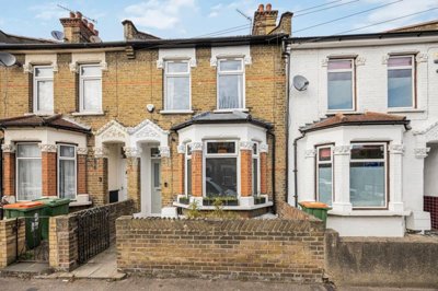 Property on Hollington Road, E6 3QL