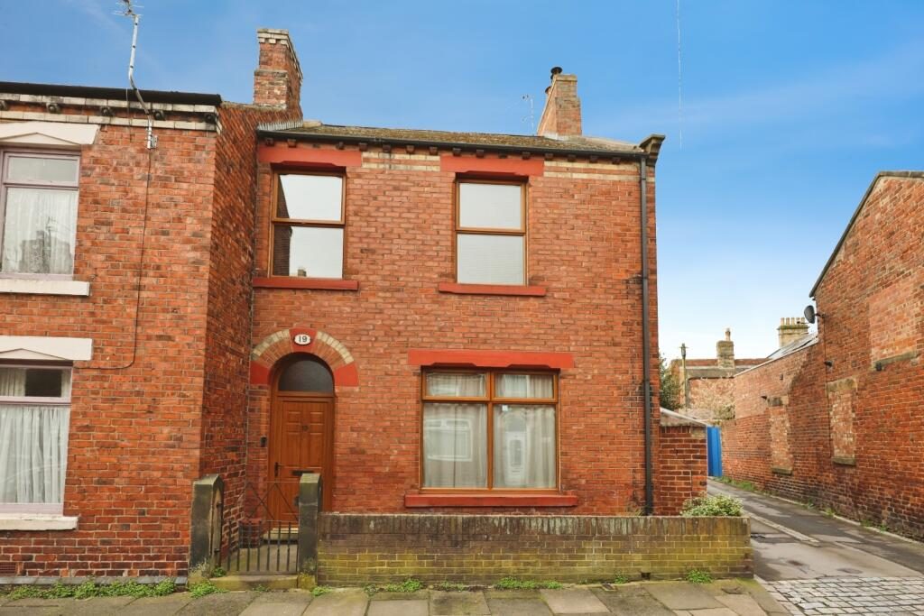 Terraced House