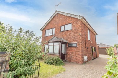 Property on Grand Avenue, NR33 7AS