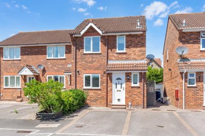 Property on Primrose Close, SP8 4TX