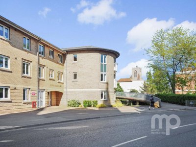 Property on Earlham Road, NR2 3RU