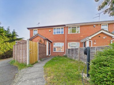 Property on Fernhurst Road, RG31 7EA