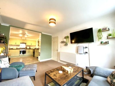 Property on West Street, PO16 0EN