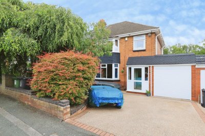 Property on Lawnswood Rise, WV6 9HW