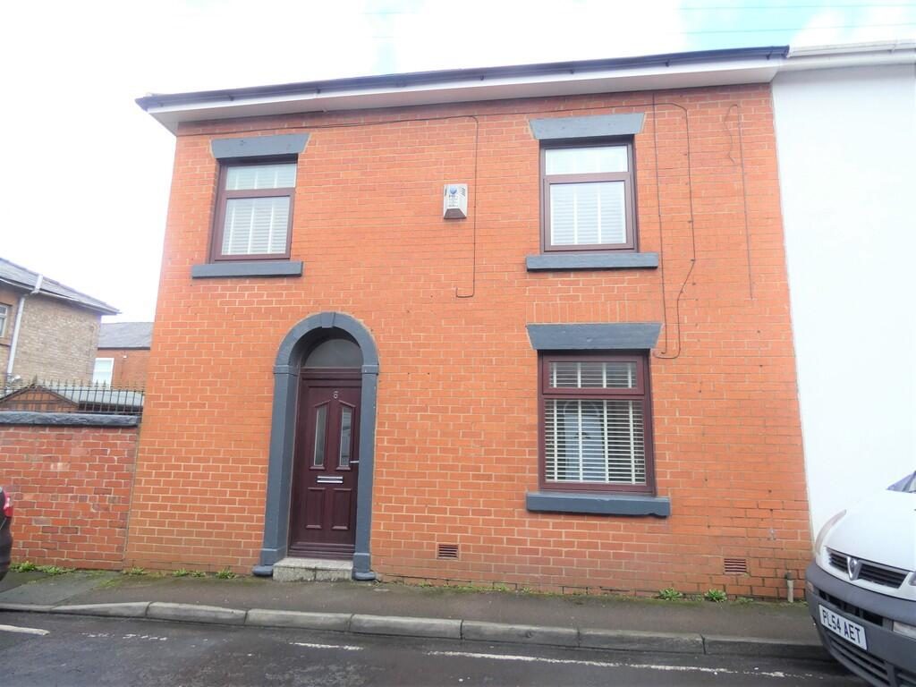 Terraced House