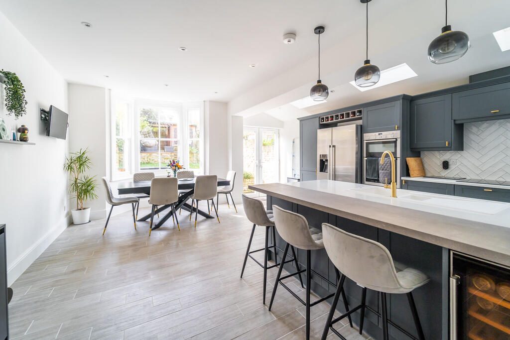 Terraced House