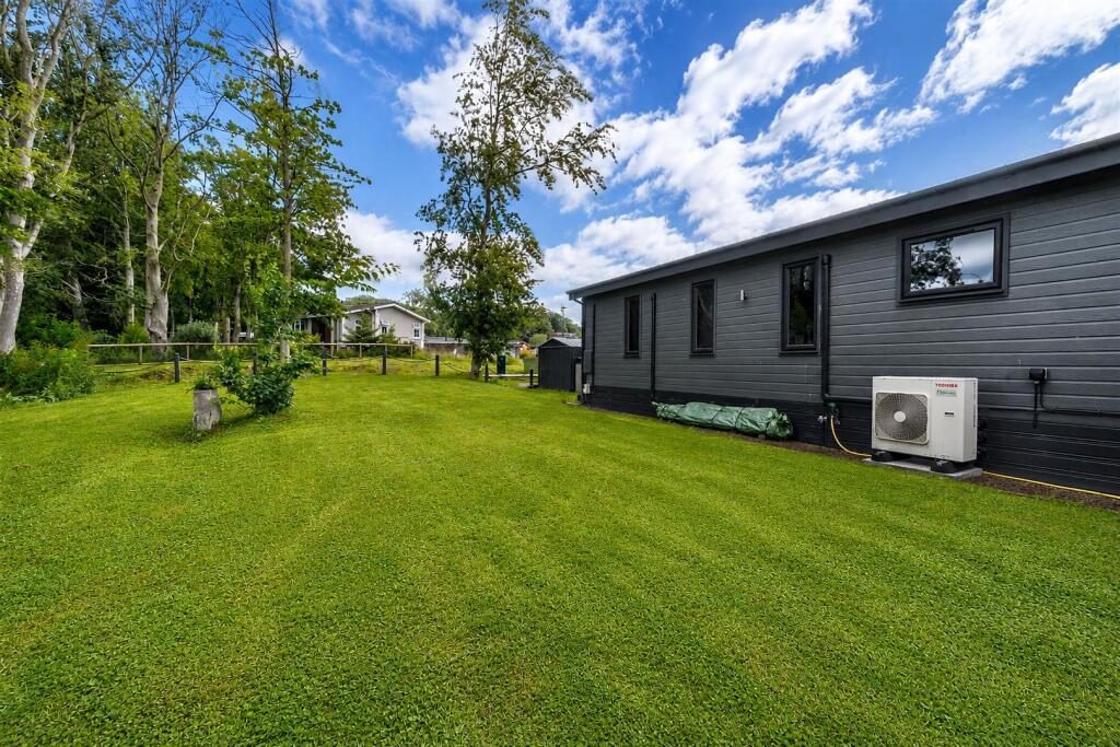 Thumbnail 23