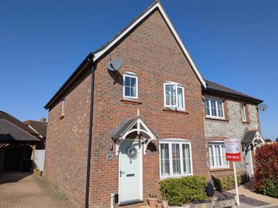 Property on Nightingale Lane, PO22 0DL