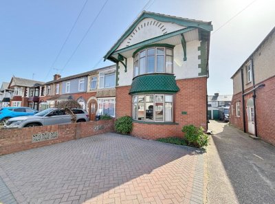 Property on Hawthorn Crescent, PO6 2TR