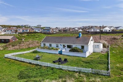 Property on Seaview Drive, CF32 0QA