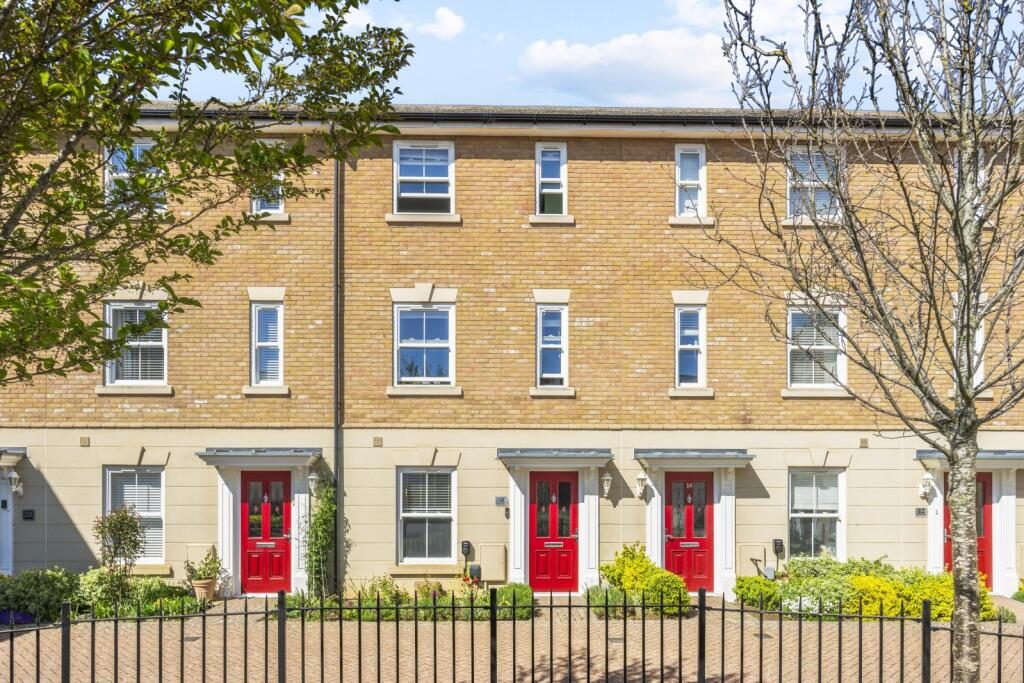 Terraced House