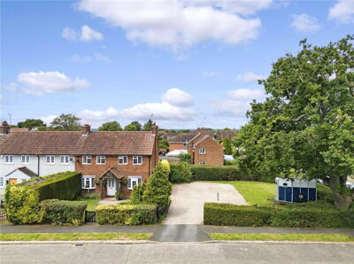 Property on Dakyn Drive, CM4 9DJ