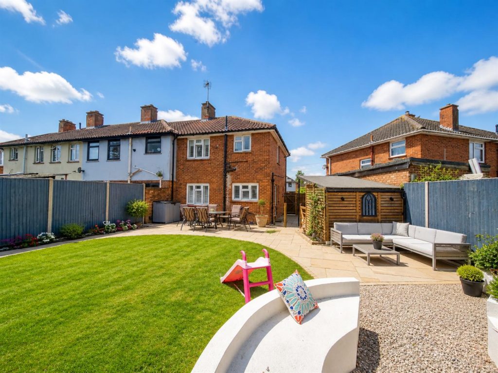Terraced House