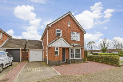 Property on Moat Field Meadow, TN23 3LU