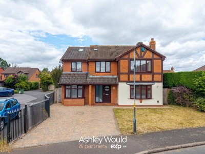 Property on Pochard Close, DY10 4UB
