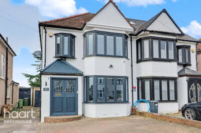 Property on Wensleydale Avenue, IG5 0NB