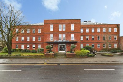 Property on Ingrave Road, CM15 8TG