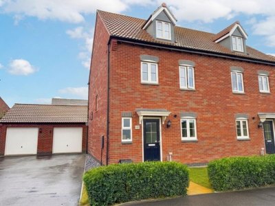 Property on Balmoral Drive, NG31 8SY