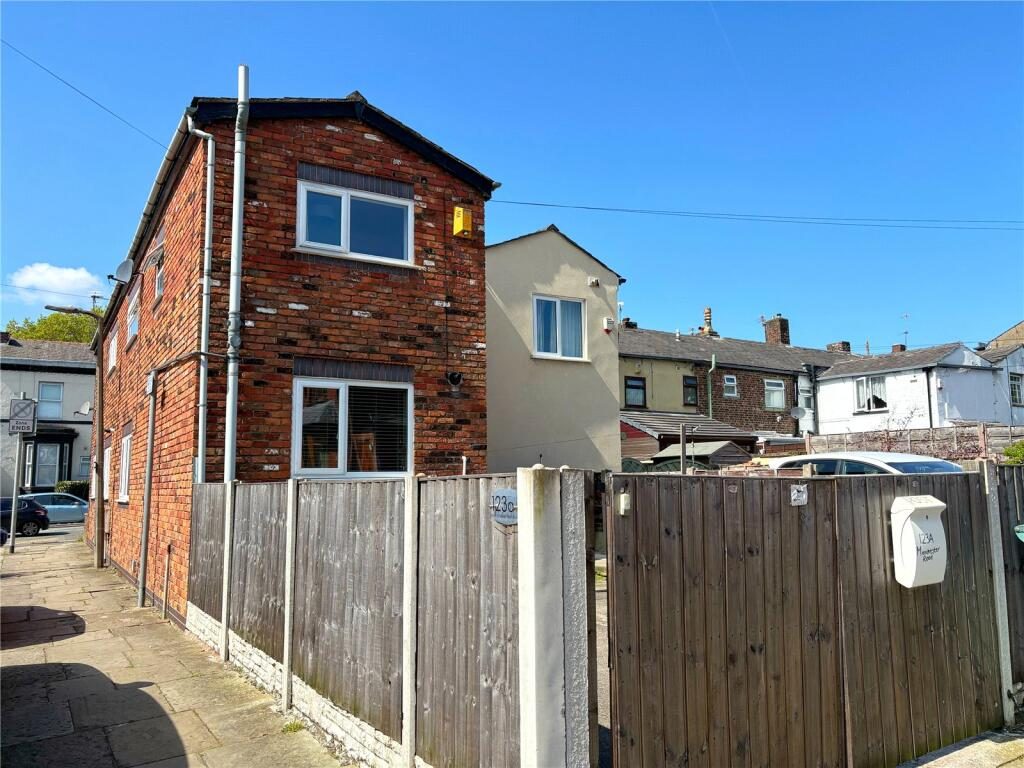 Terraced House