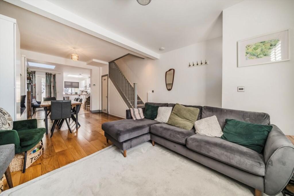 Terraced House