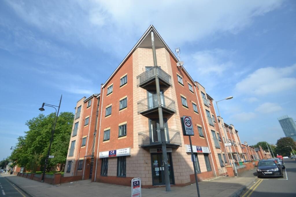 Property main image