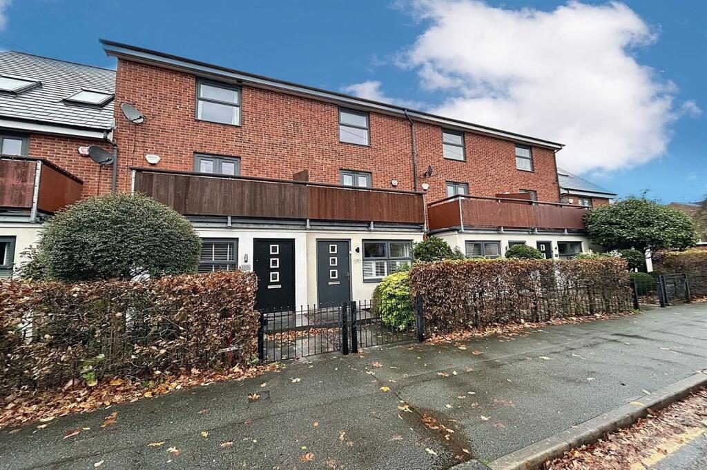 Terraced House