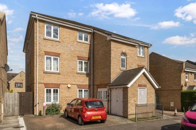 Property on SE20 8PQ