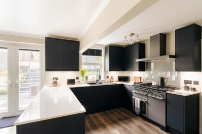 Property on Grove Leaze, BS11 9QU