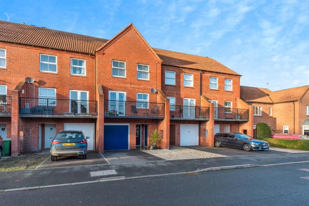 Terraced House