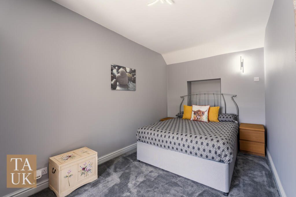 Thumbnail 13