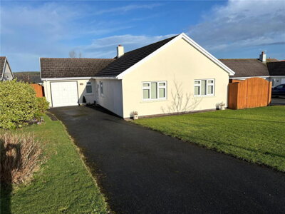 Property on Meadow Road, SA70 8QF