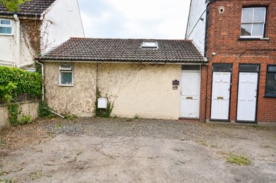 Property on Sun Street, SG18 0BP