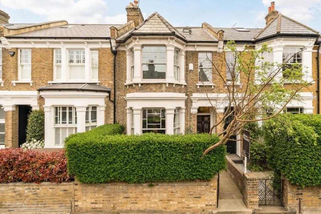 Terraced House