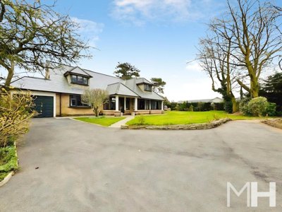 Property on Pear Tree Croft, PR4 5AT