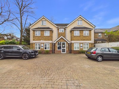 Property on Aylesbury Road, BR2 0QR